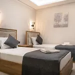 Villa With Sea View And Heated Pool Mariposa