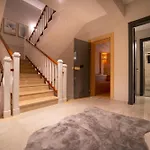 With Sea View And Heated Pool Mariposa Villa Fethiye