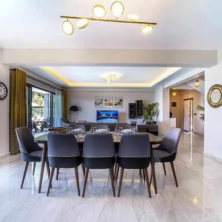 Villa With Sea View And Heated Pool Mariposa *