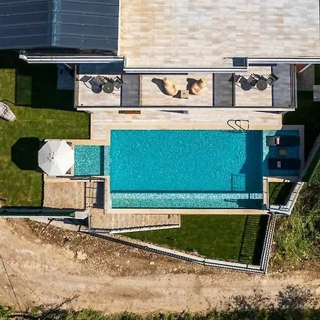 With Sea View And Heated Pool Mariposa Fethiye