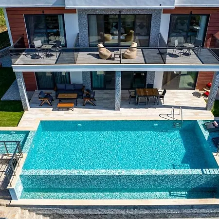 With Sea View And Heated Pool Mariposa * Fethiye