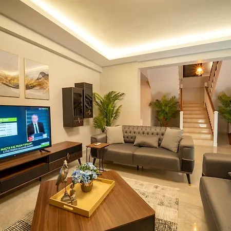 Villa With Sea View And Heated Pool Mariposa