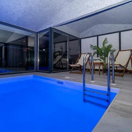 Villa With Sea View And Heated Pool Mariposa *