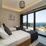 빌라 With Sea View And Heated Pool Mariposa *