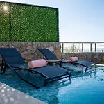 With Sea View And Heated Pool Mariposa 페티예